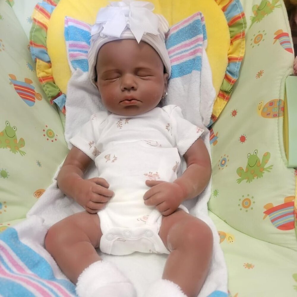 🆕18.5 inch Full Body Silicone Sleeping Tan Baby Girl Realistic Body Reborn Baby - Picture 2 of 11